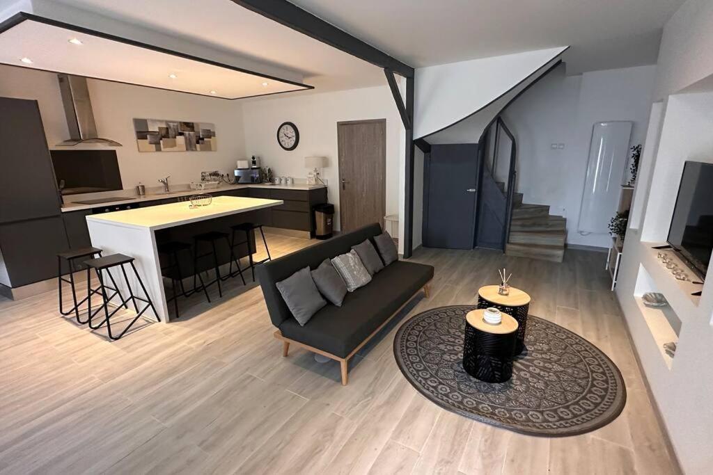 Maison Entierement Renovee Villa Ambares-et-Lagrave Esterno foto